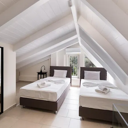 Carmen Sea View Maisonette - Walk To Nidri - Scorpios View Lejlighed *
